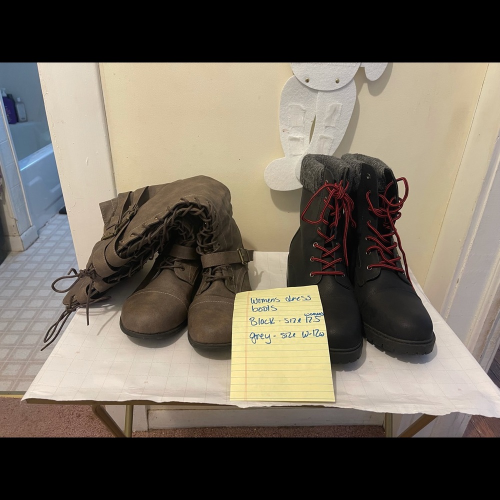 Women’s dress boots